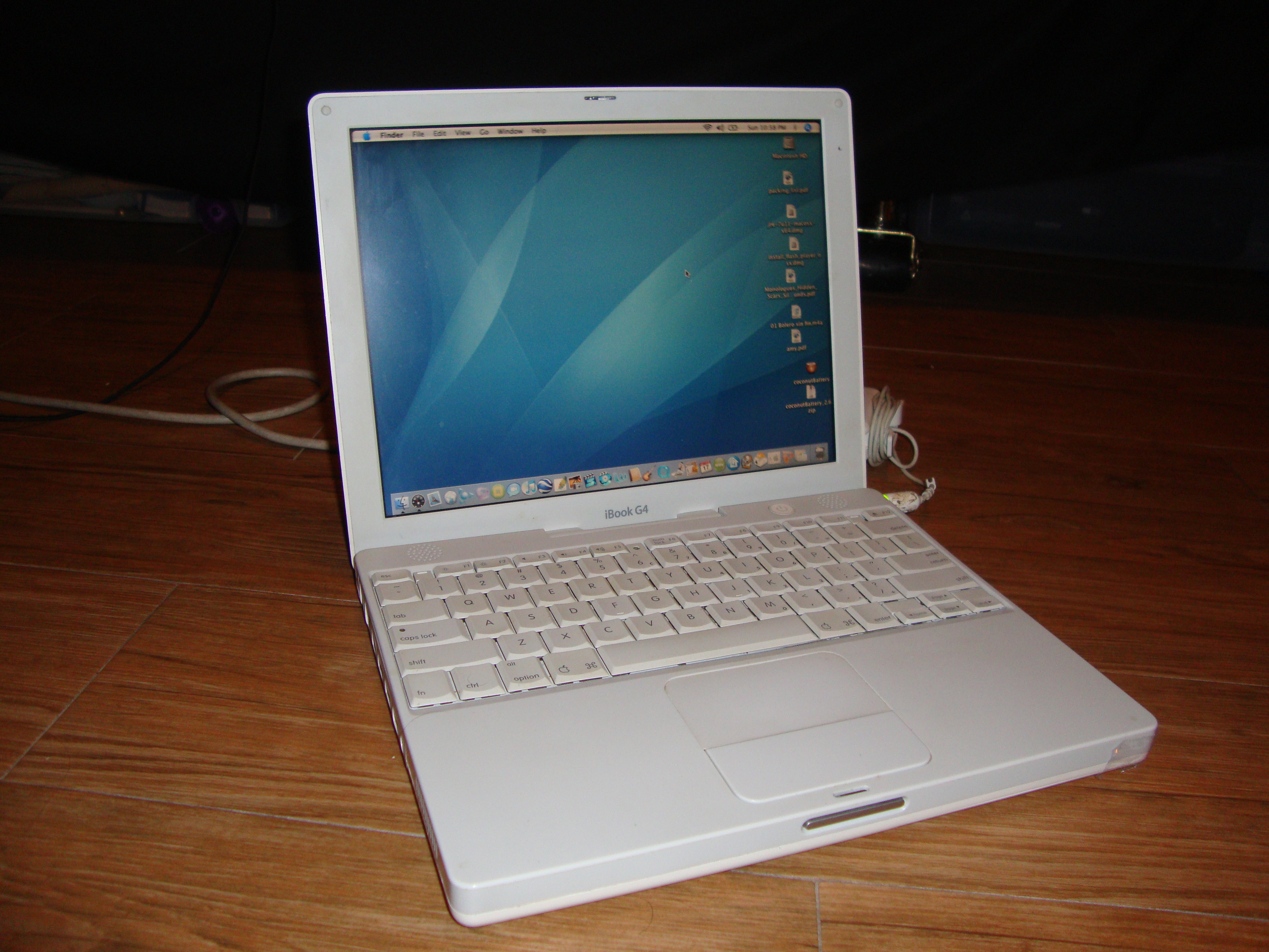 iBook G4 (Mid 2005)