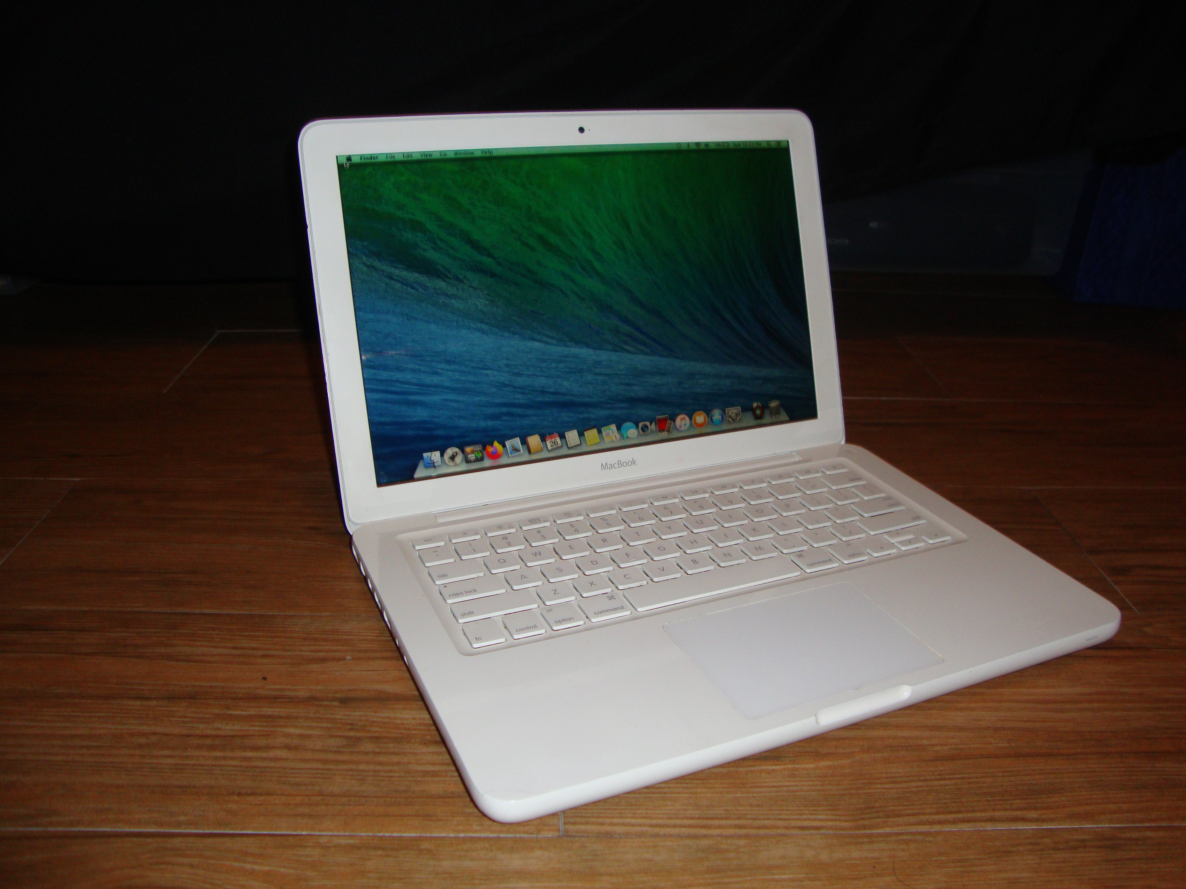 Core 2 Duo MacBook (Mid 2010)