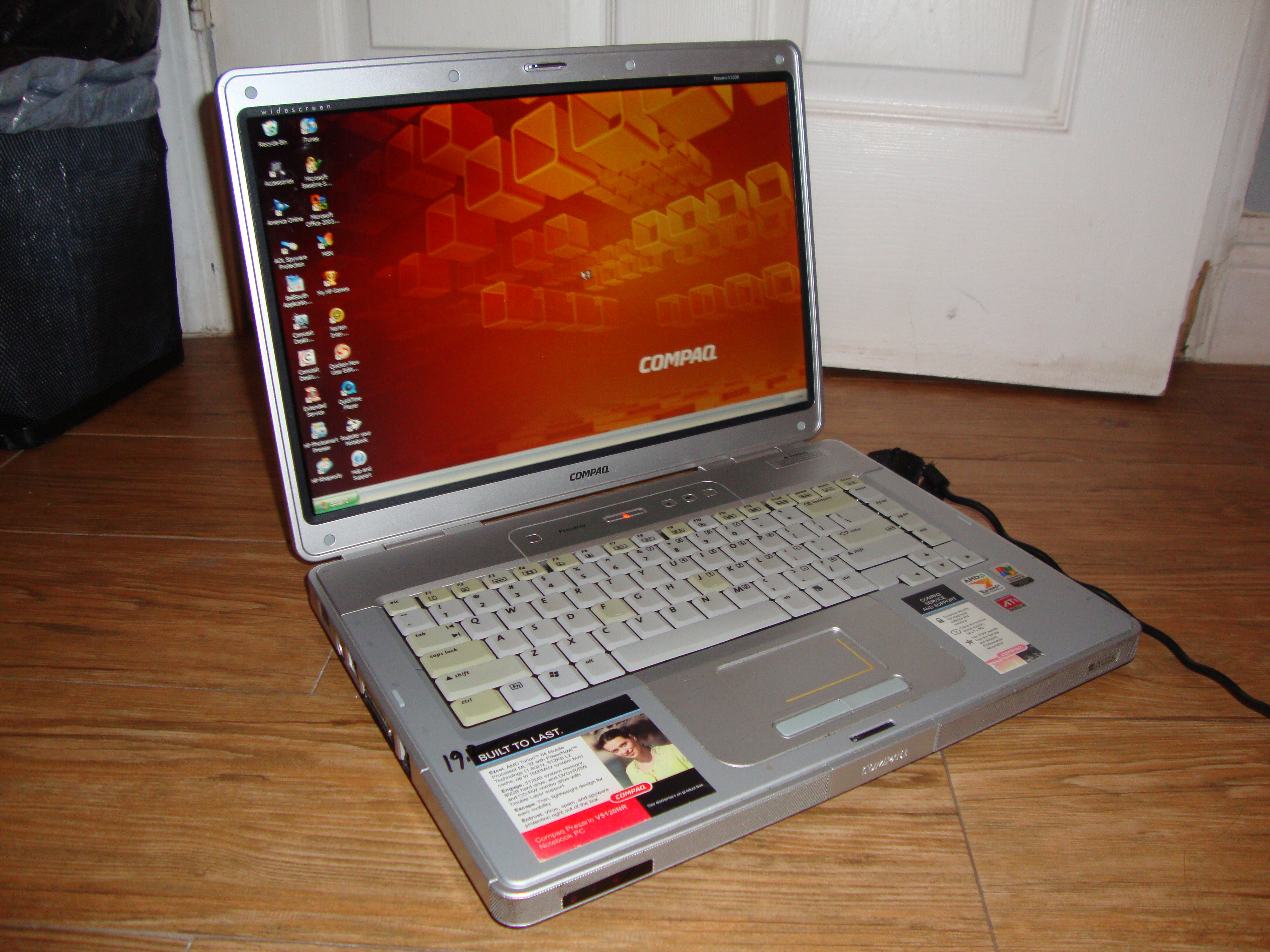 Compaq Presario V5120NR